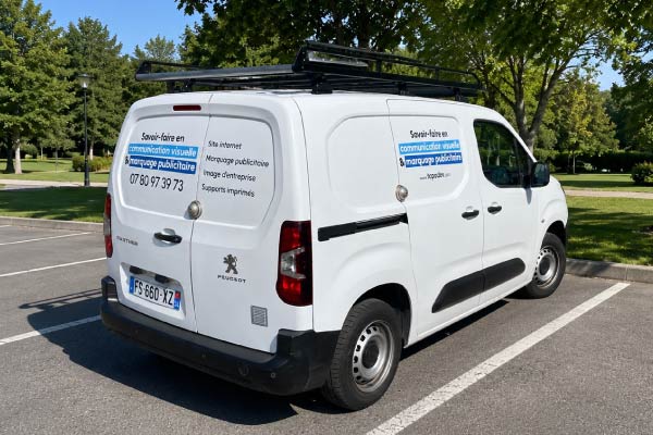 marquage-simple-utilitaire-93 Consultez nos marquage simple pour véhicule pro dans le département du 93